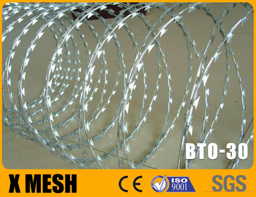 BTO 30 Typ Concertina Drut ostrzowy o grubości 0,5 mm średnica cewki 450 mm dla więzienia