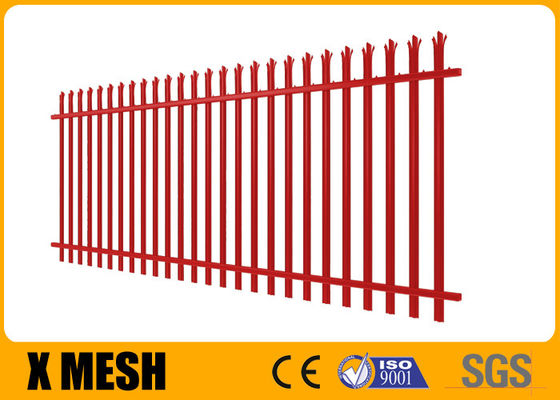 W Sekcja 68mm Bezpieczeństwo Metalowe ogrodzenie Pokryte czerwonym PVC dla zakładów chemicznych
