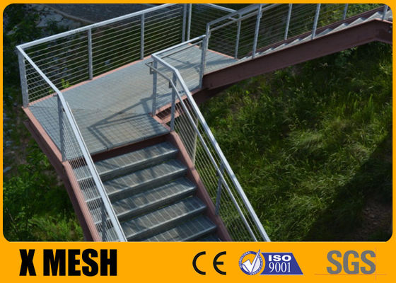 Długość 6000 mm Krata ciśnieniowa ASTM A123 do stopnic schodowych